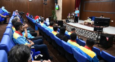 Program Pembudayaan Perkhidmatan Cemerlang Perbadanan Perpustakaan Awam Melaka (PERPUSTAM)