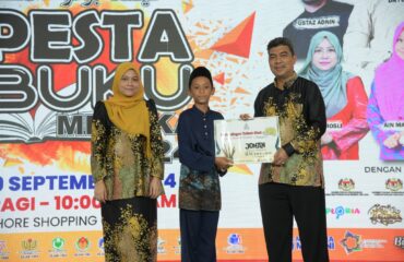 Pertandingan Tulisan Khat3