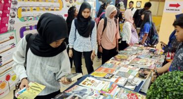 Karnival Dekad Bahasa Kebangsaan anjuran Universiti Teknikal Malaysia Melaka (UTeM)1