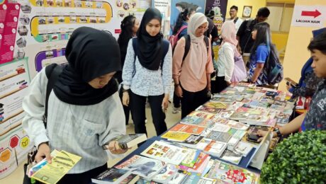 Karnival Dekad Bahasa Kebangsaan anjuran Universiti Teknikal Malaysia Melaka (UTeM)1