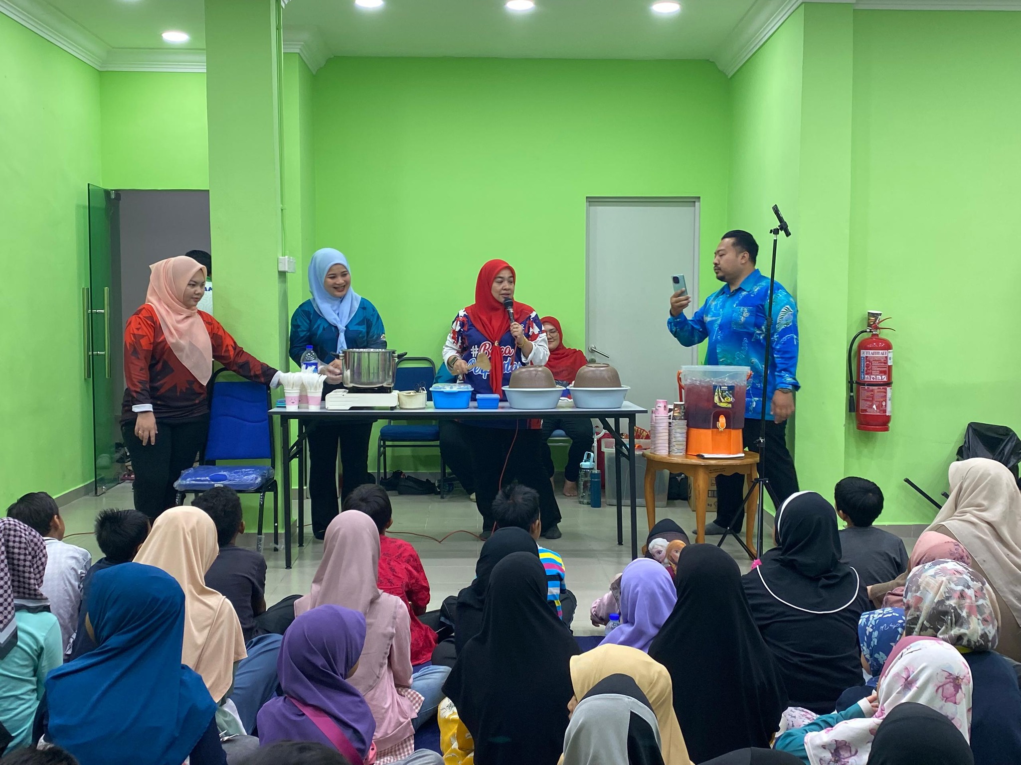 CUTI SEKOLAH : SEMAIKAN KASIH @PERPUSTAM 4 2