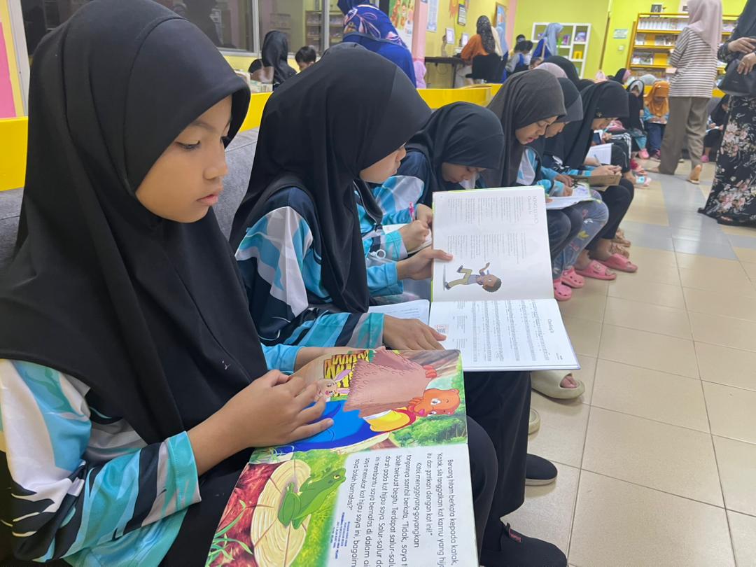 Lawatan dari Pusat Jagaan Kanak-Kanak Generasi Nur 4