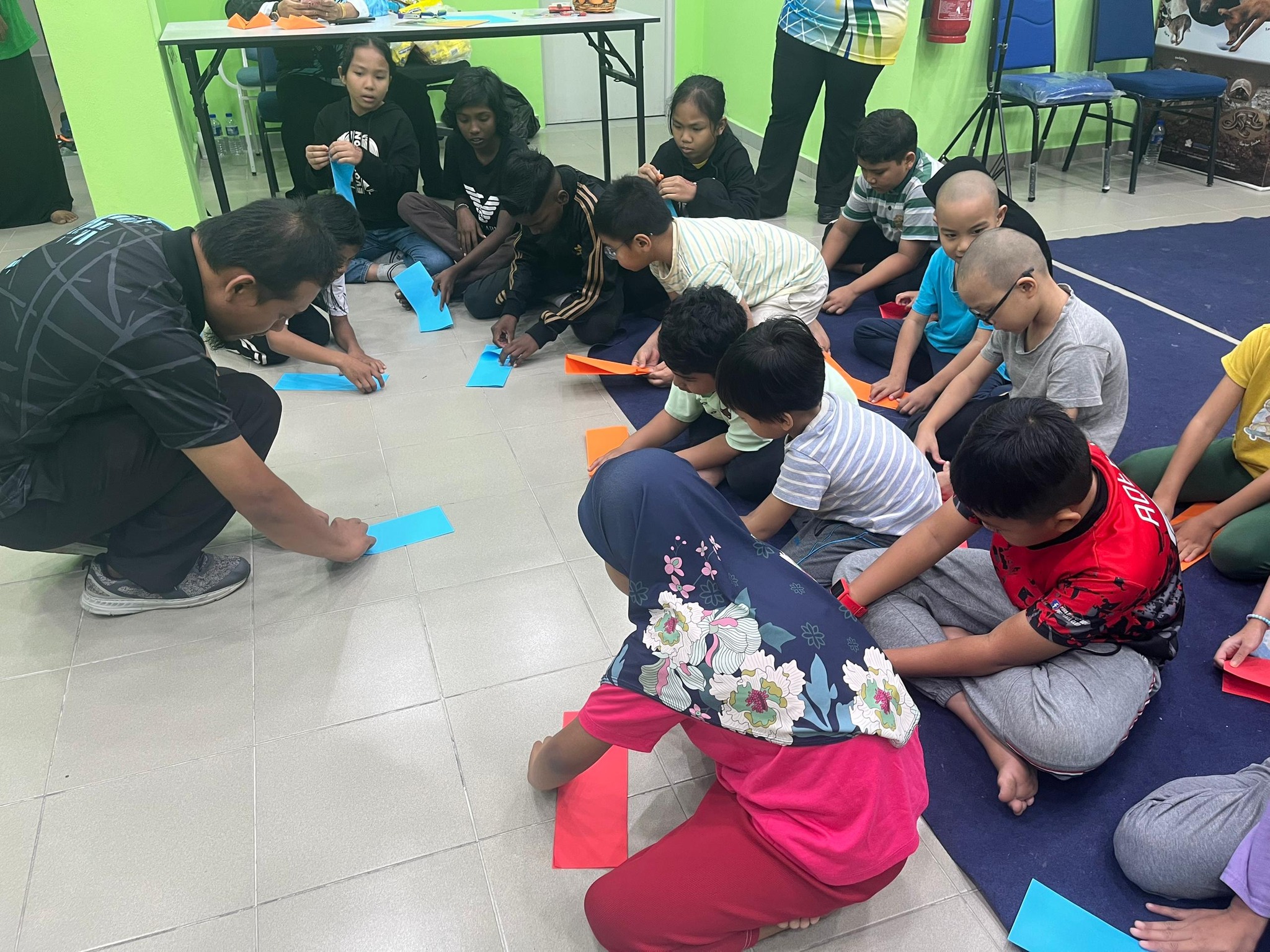 CUTI SEKOLAH : SEMAIKAN KASIH @PERPUSTAM 7 4
