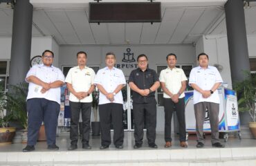 Majlis Penyerahan Projek Kerja-kerja Penggantian Satu (1) Unit Sistem Lif dan Lain-lain Kerja Berkaitan