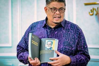 Sokongan YAB Datuk Seri Utama menjayakan Program Jom Baca Bersama 10 Minit