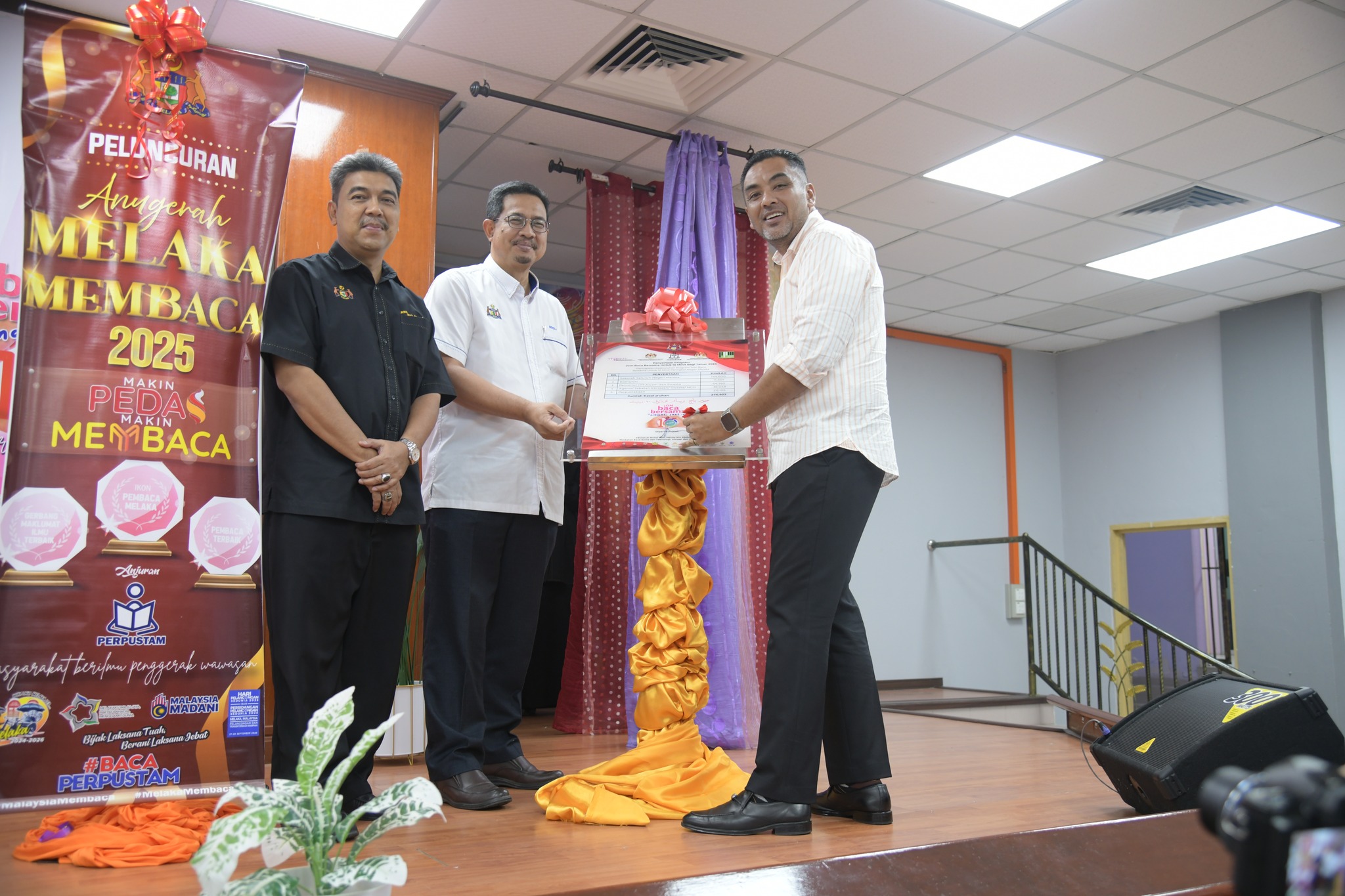 Majlis Peluncuran Anugerah Melaka Membaca Sempena Program Jom Baca Bersama 10 Minit Peringkat Negeri Melaka Tahun 2025 4