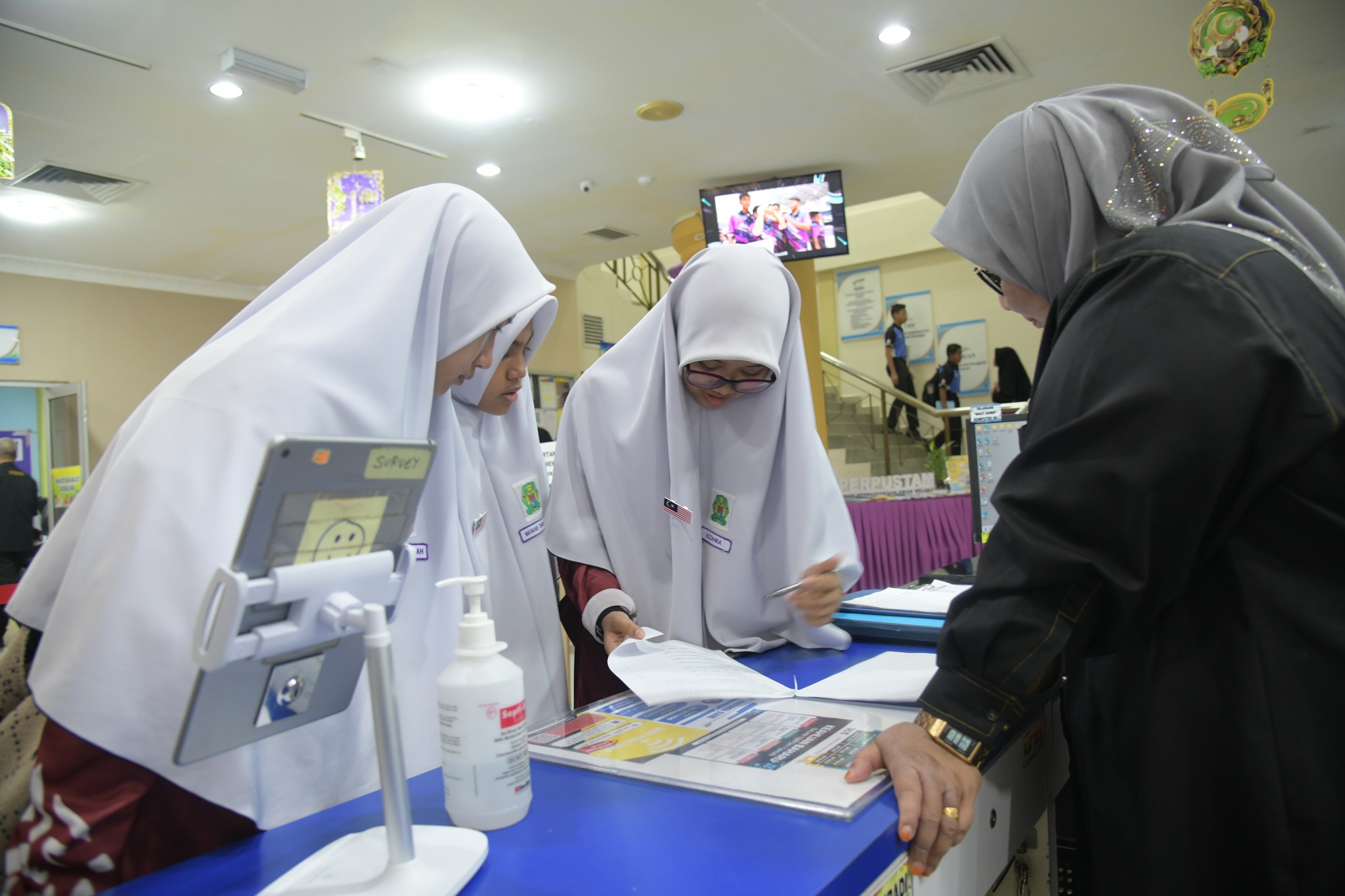 Pertandingan Jejak Maklumat 4