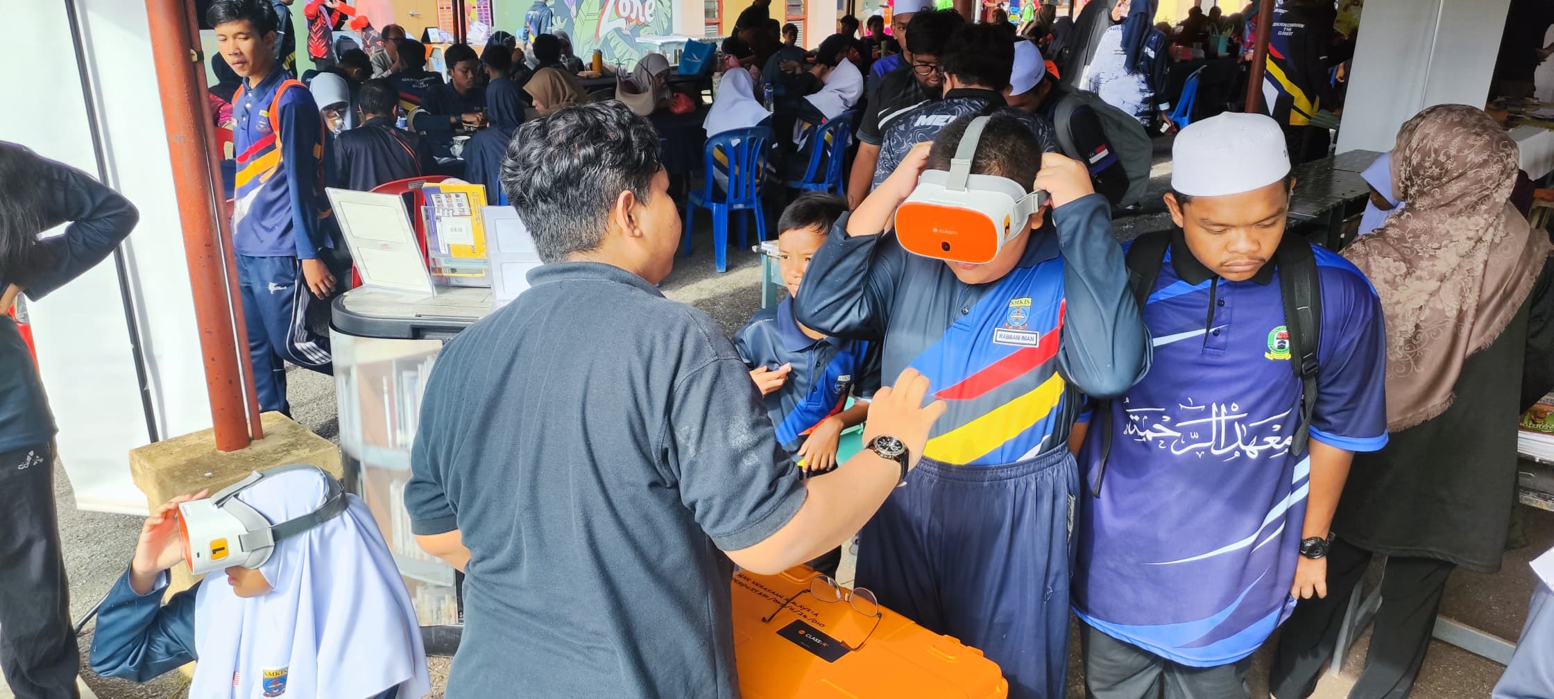 Karnival STEM X Iskandar 2025 bertempat di Sekolah Menengah Kebangsaan Iskandar Shah, Melaka 3