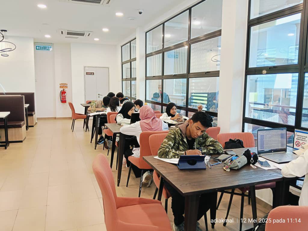 Perpustakaan Digital Melaka pada Hari Wesak 3
