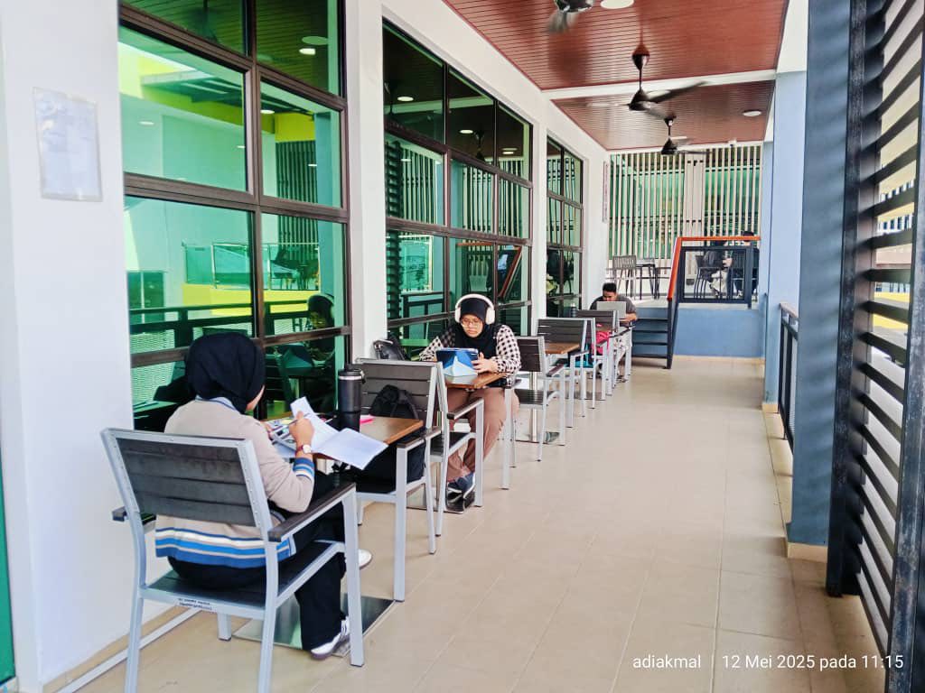 Perpustakaan Digital Melaka pada Hari Wesak 4