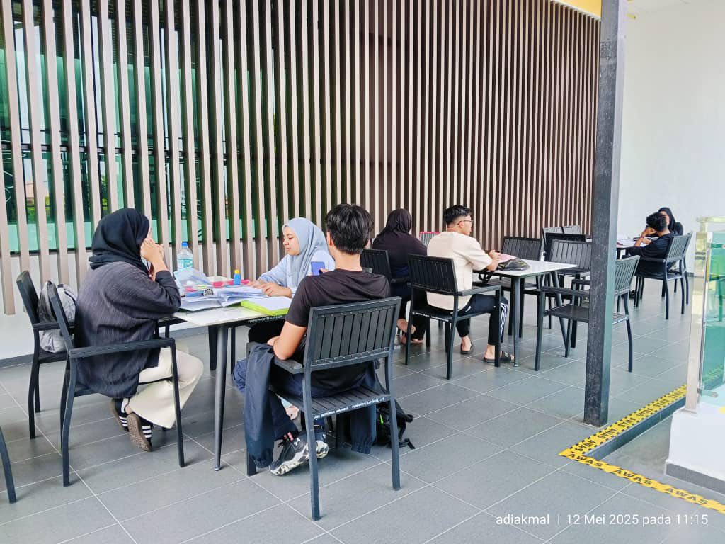 Perpustakaan Digital Melaka pada Hari Wesak 5