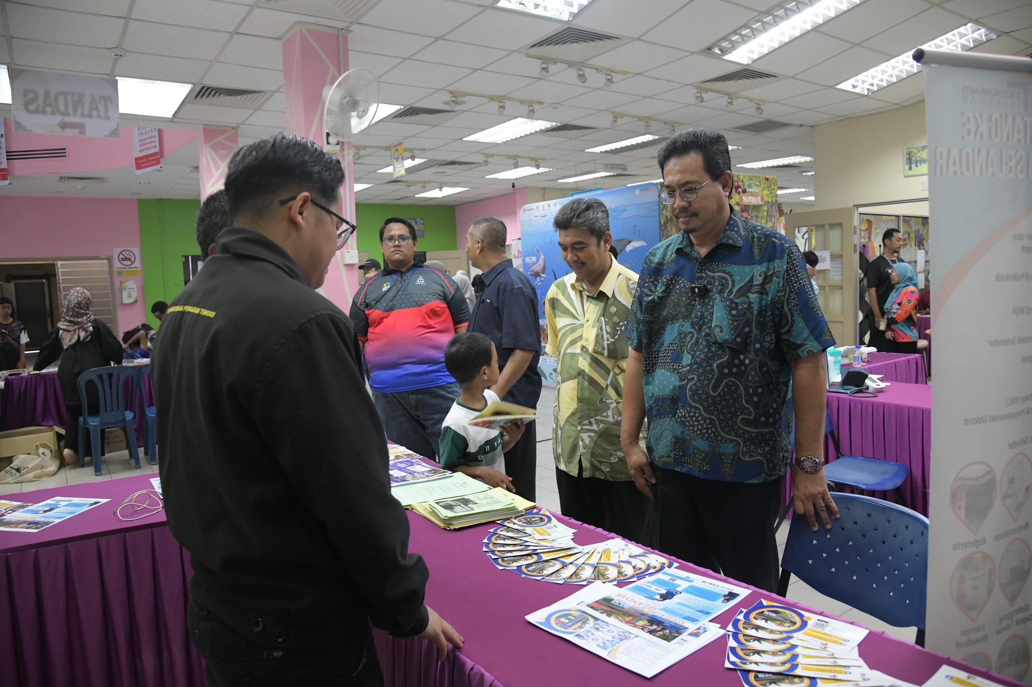 Majlis Perasmian Karnival Jom Ke Perpustakaan Cawangan Masjid 4