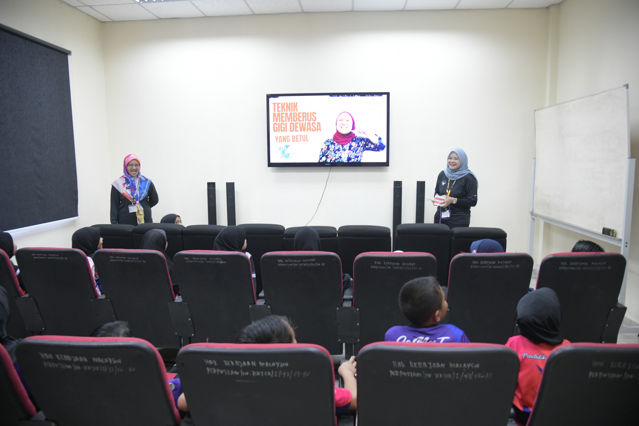 Karnival Jom Ke Perpustakaan Cawangan Masjid Tanah 8 