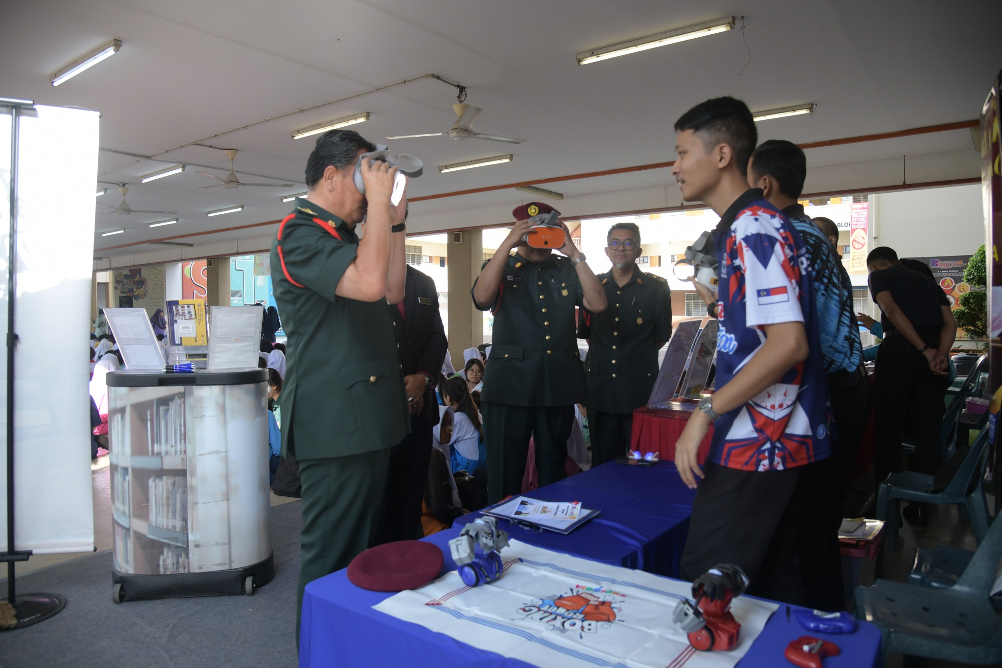 MAJLIS PELUNCURAN NILAM & SAHABAT BAHASA 6