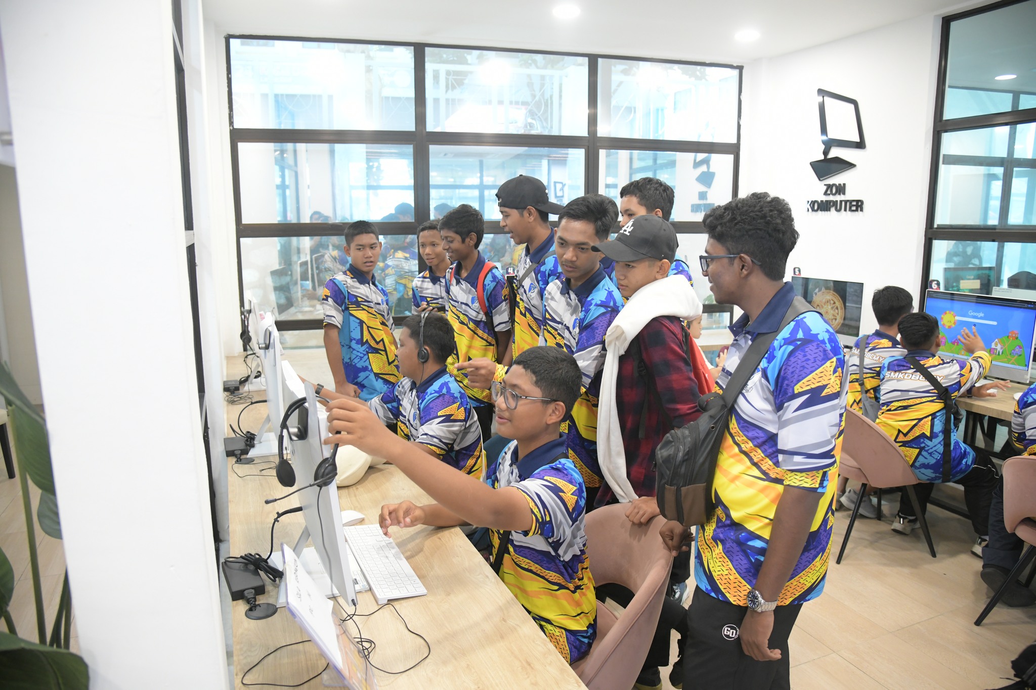 Lawatan Sambil Belajar Dari SMK Dato' Bendahara CM Yusuf 3