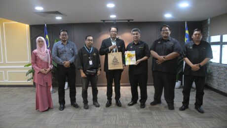 SESI KUNJUNGAN HORMAT