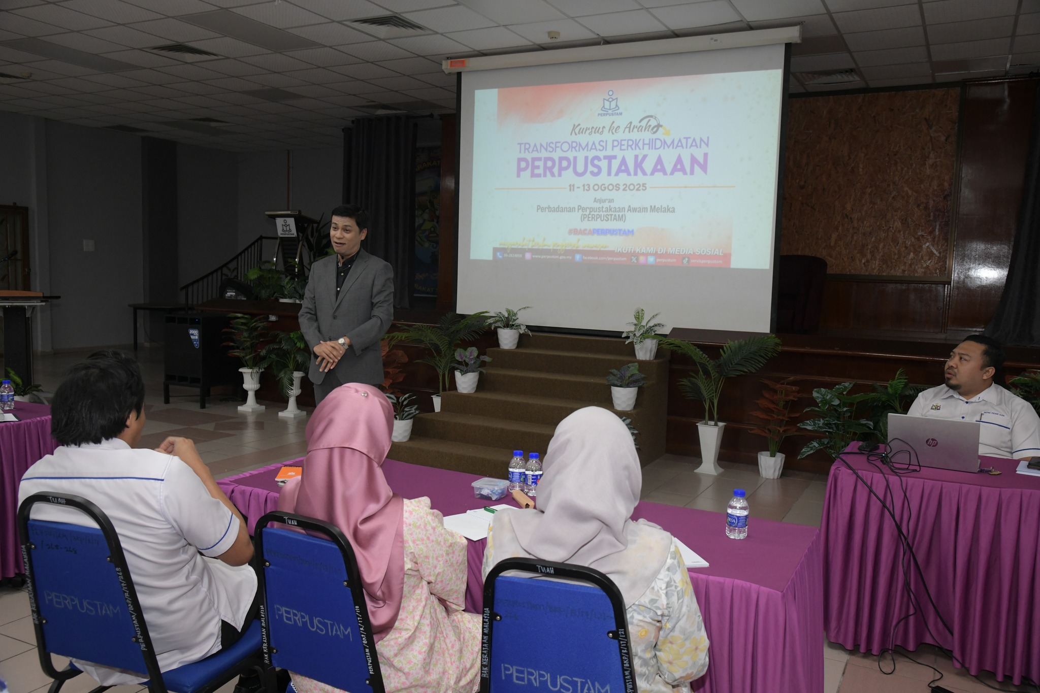 KURSUS KE ARAH TRANSFORMASI PERKHIDMATAN PERPUSTAKAAN