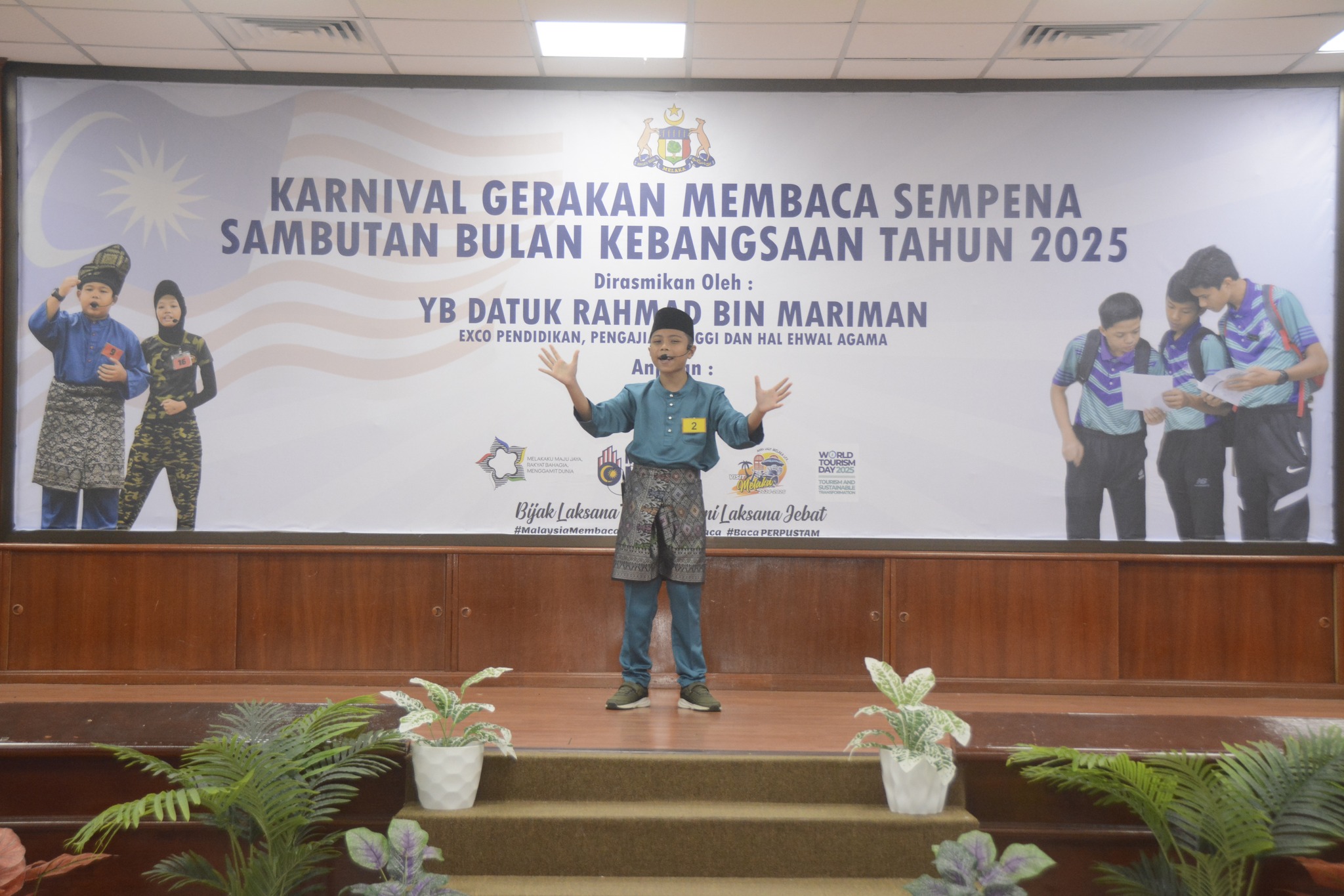 Pertandingan Deklamasi Sajak Kategori Tahap 2