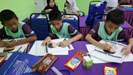 Pertandingan Mewarna Keluarga Madani