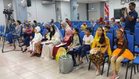 Pertandingan Bercerita, Cerita Rakyat Tempatan