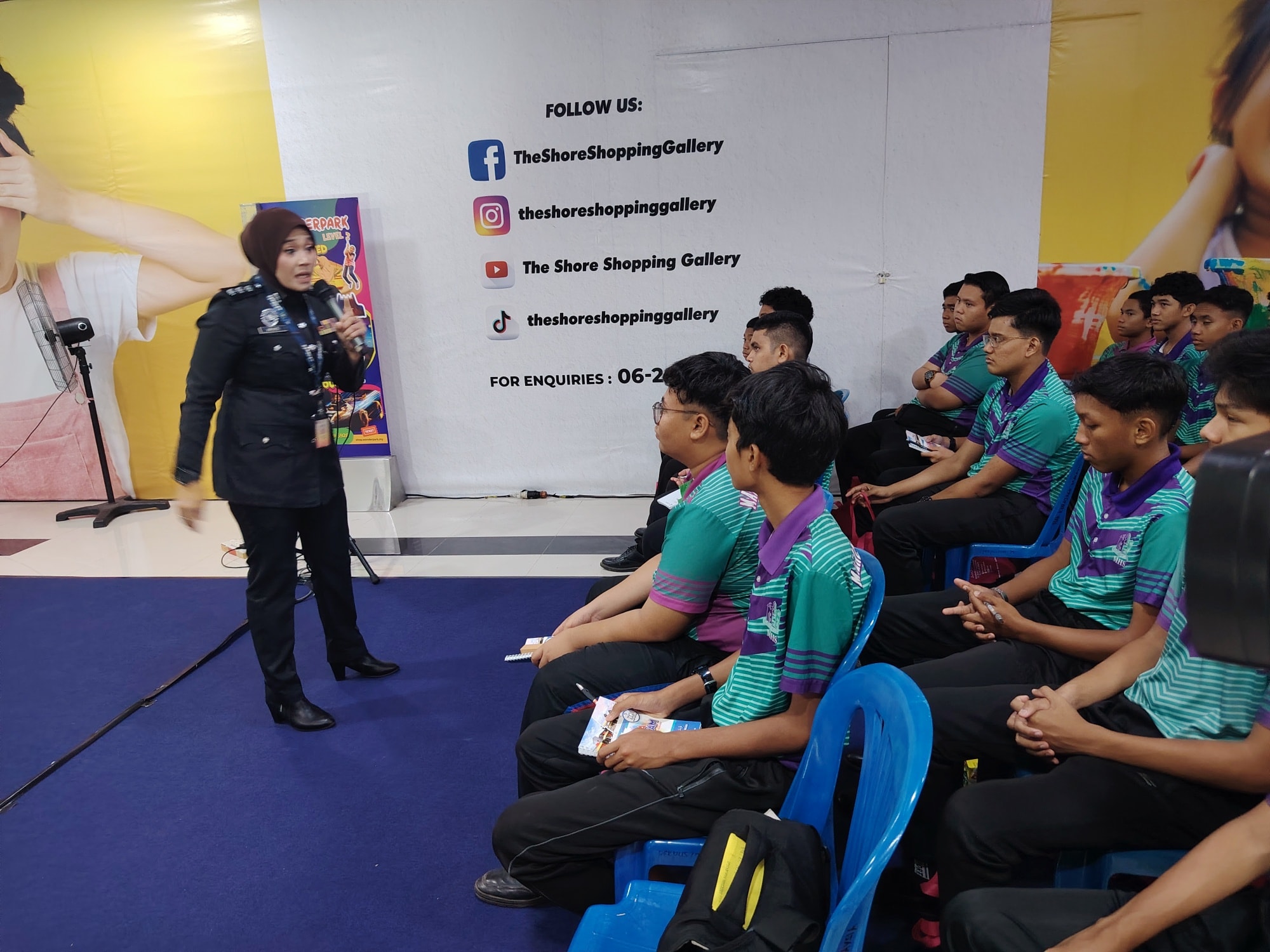 SESI PERKONGSIAN : "REMAJA, JALAN GELAP DAN SINAR HARAPAN"