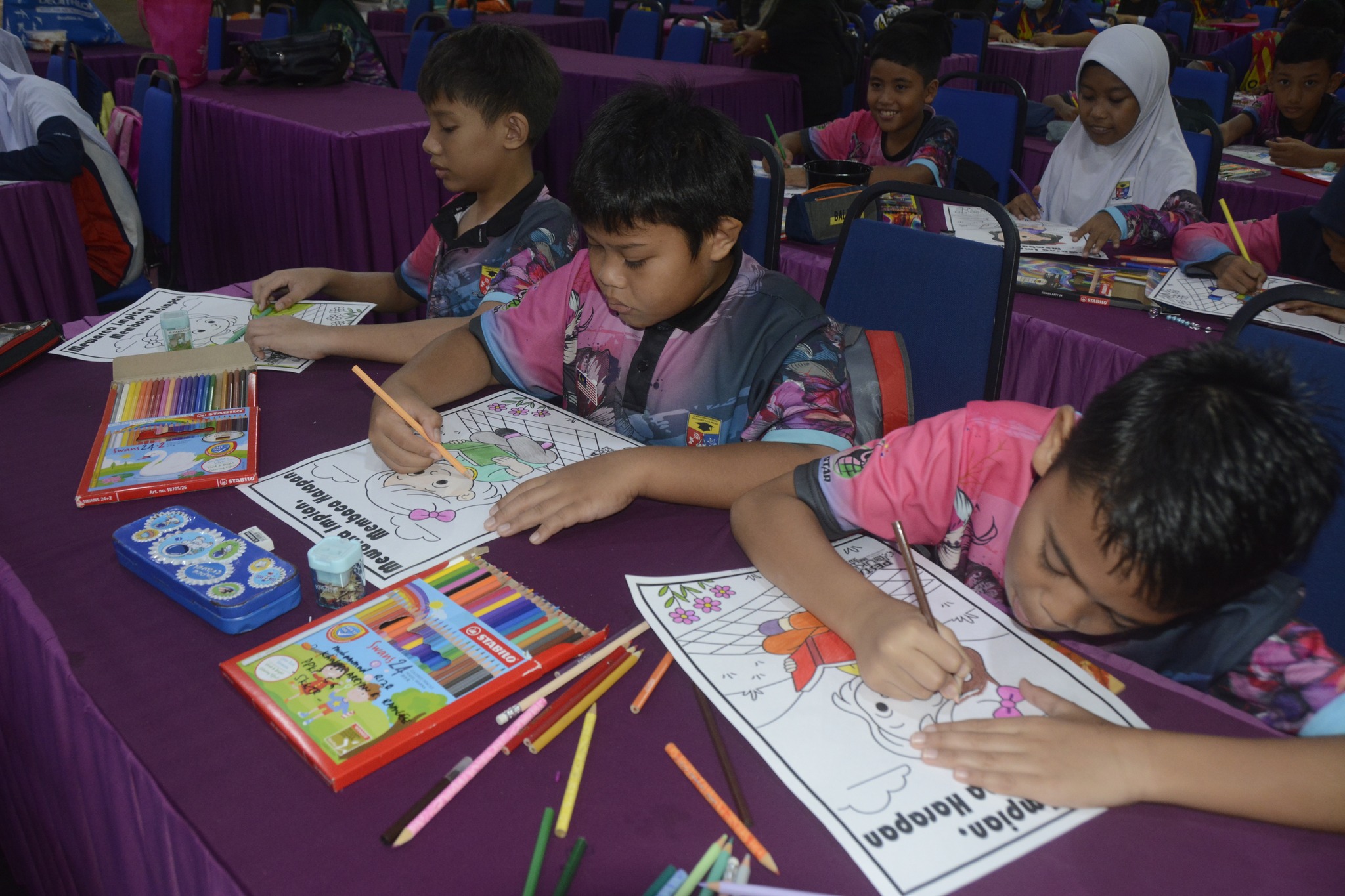 Pertandingan Mewarna Kategori OKU / Pendidikan Khas