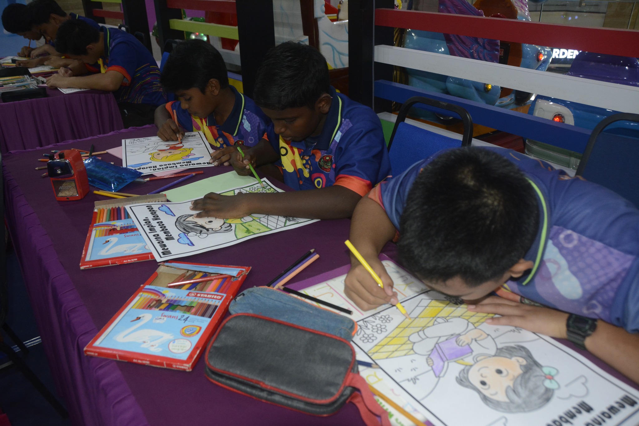 Pertandingan Mewarna Kategori OKU / Pendidikan Khas