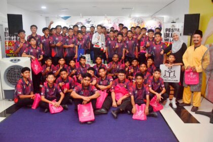 SESI BERSAMA DUTA ANUGERAH MELAKA MEMBACA