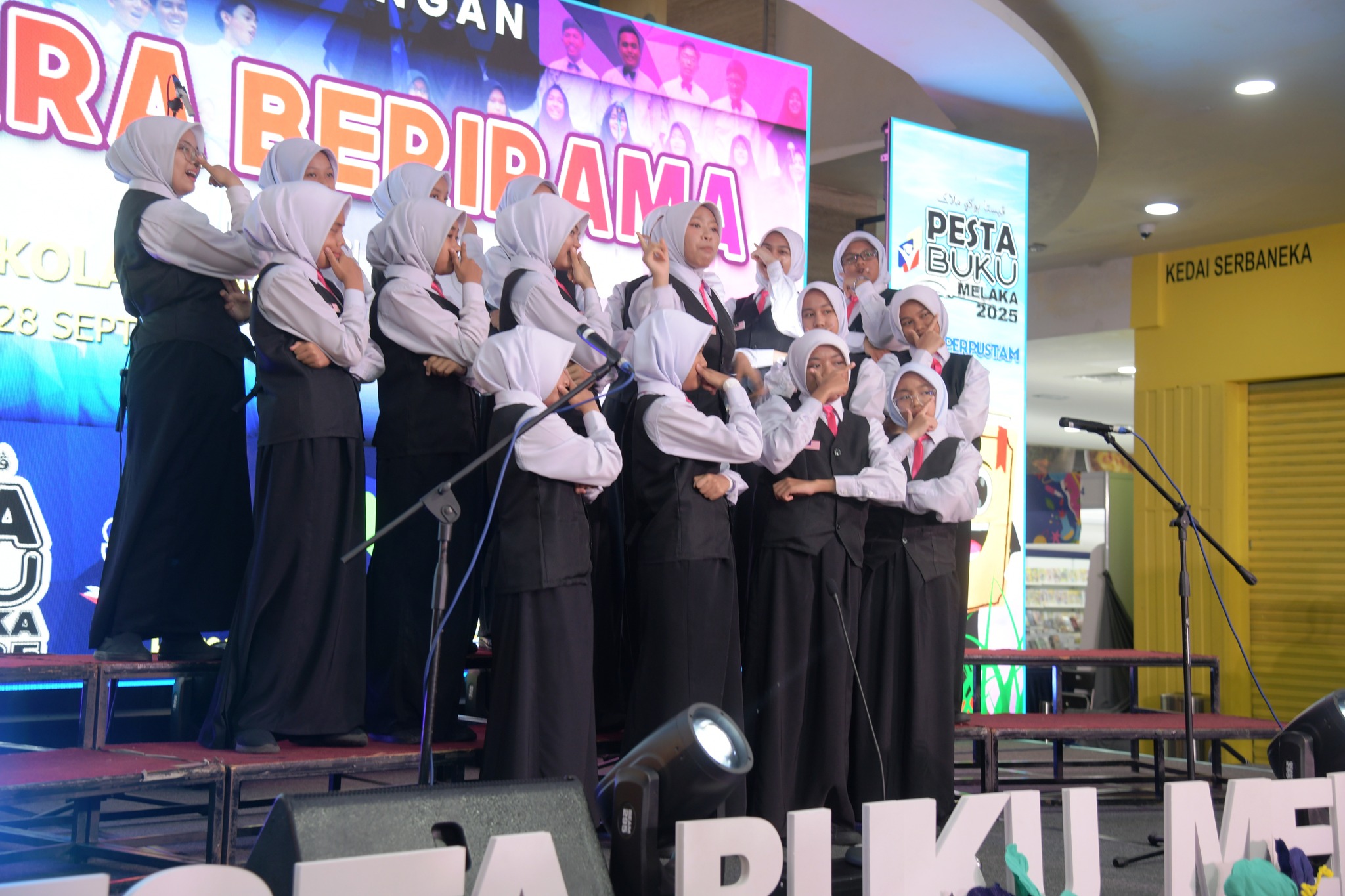PERTANDINGAN BICARA BERIRAMA | SEKOLAH MENENGAH / BELIA