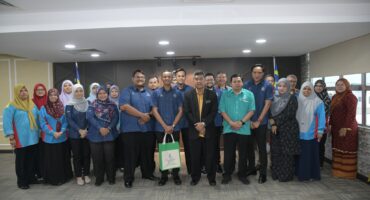 MAJLIS PERPISAHANA KAKITANGAN PERPUSTAM