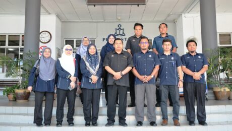 LAWATAN PENANDA ARAS DAN PEMBINAAN JARINGAN KE PERPUSTAM
