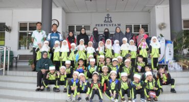 LAWATAN SAMBIL BELAJAR PENUH ILMU & CERIA