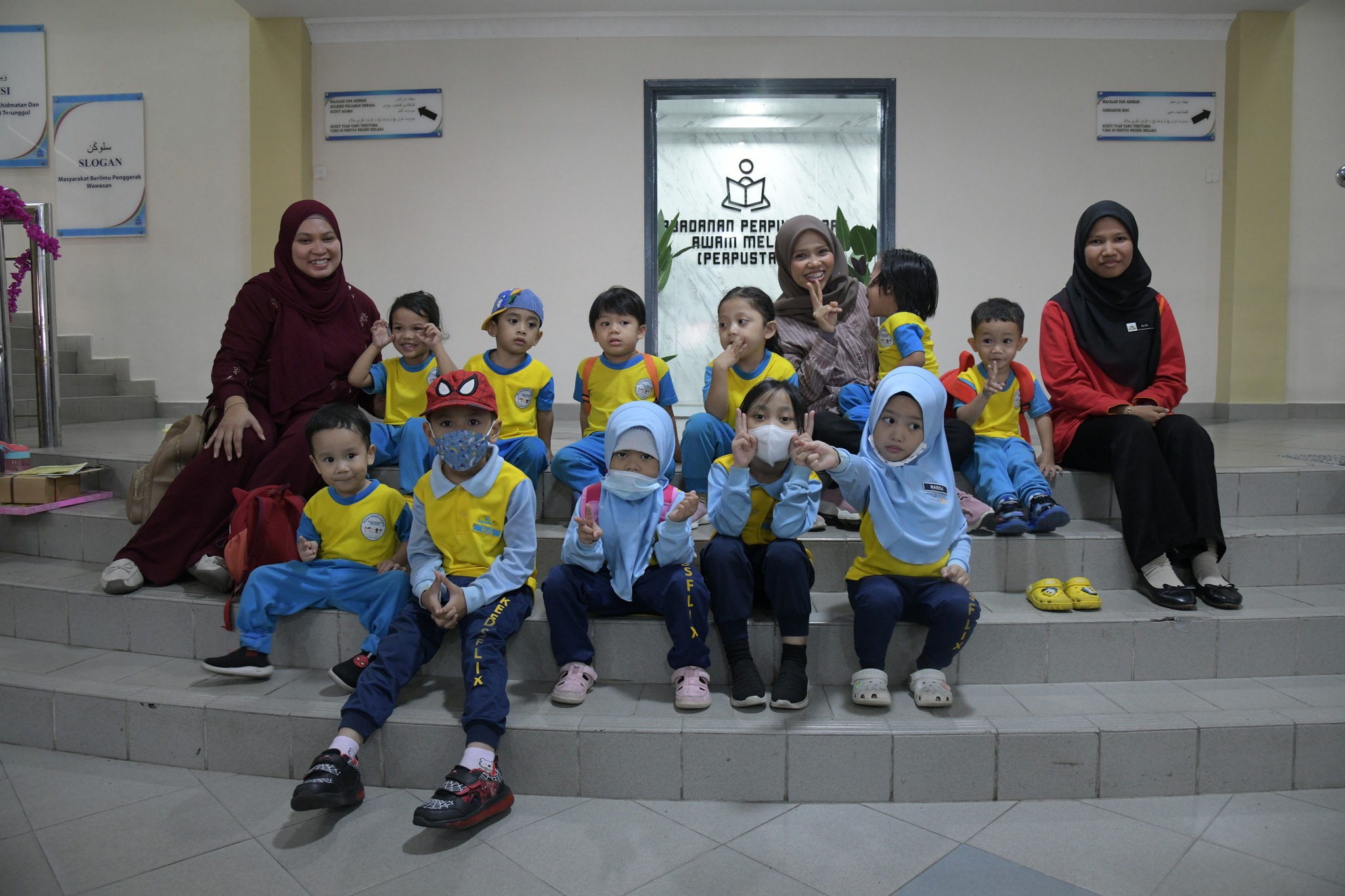 LAWATAN SAMBIL BELAJAR PENUH ILMU & CERIA