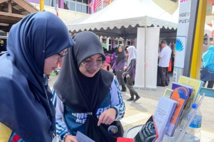Pameran Menyemai Minat Membaca dan Meningkatkan Celik Maklumat dalam Kalangan Generasi Muda