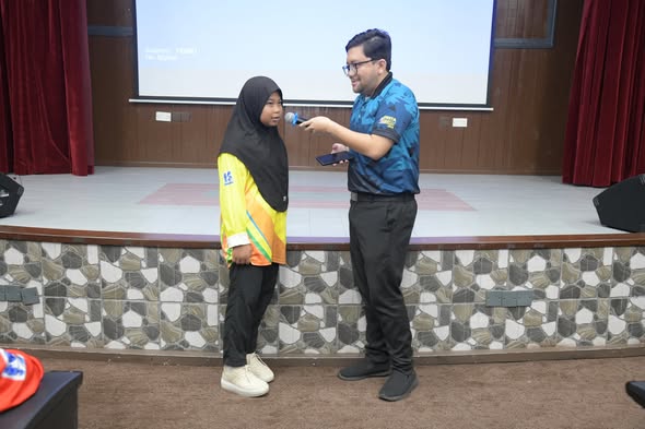 Lawatan Dari SK Felda Kemasul