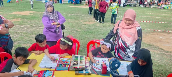 Program Jom Ler Berkampung
