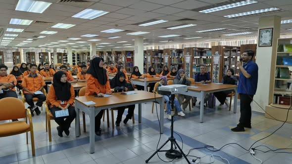Lawatan Pendidikan & Perkongsian Ilmu Kolej Vokasional Kuala Krai Ke Perpustam