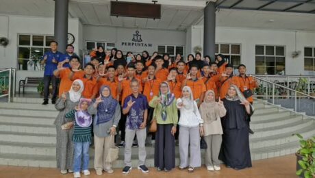 Lawatan Pendidikan & Perkongsian Ilmu Kolej Vokasional Kuala Krai Ke Perpustam