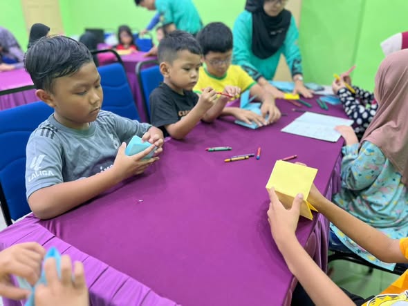 Disini Bermulanya Kisah Cerita Anda 