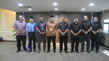 Terima Lawatan Kerja Jabatan Mufti Negeri Sembilan: Perpustakaan Bergerak Melaka/Smart Mobile Library