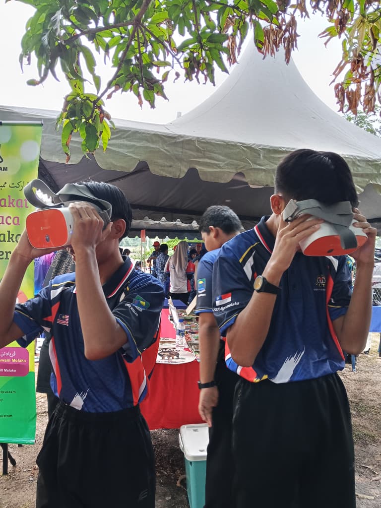 Program Komuniti "Jendela Ilmu, Denyut Komuniti" @ Perpustakaan Desa Felda Bukit Senggeh sempena Program Wakil Rakyat untuk Rakyat (WRUR) Dun Asahan