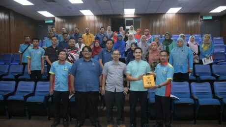 682856481_1405520824947269_5040997545845794256_n Taklimat Penggunaan Automated External Defibrillator (AED)