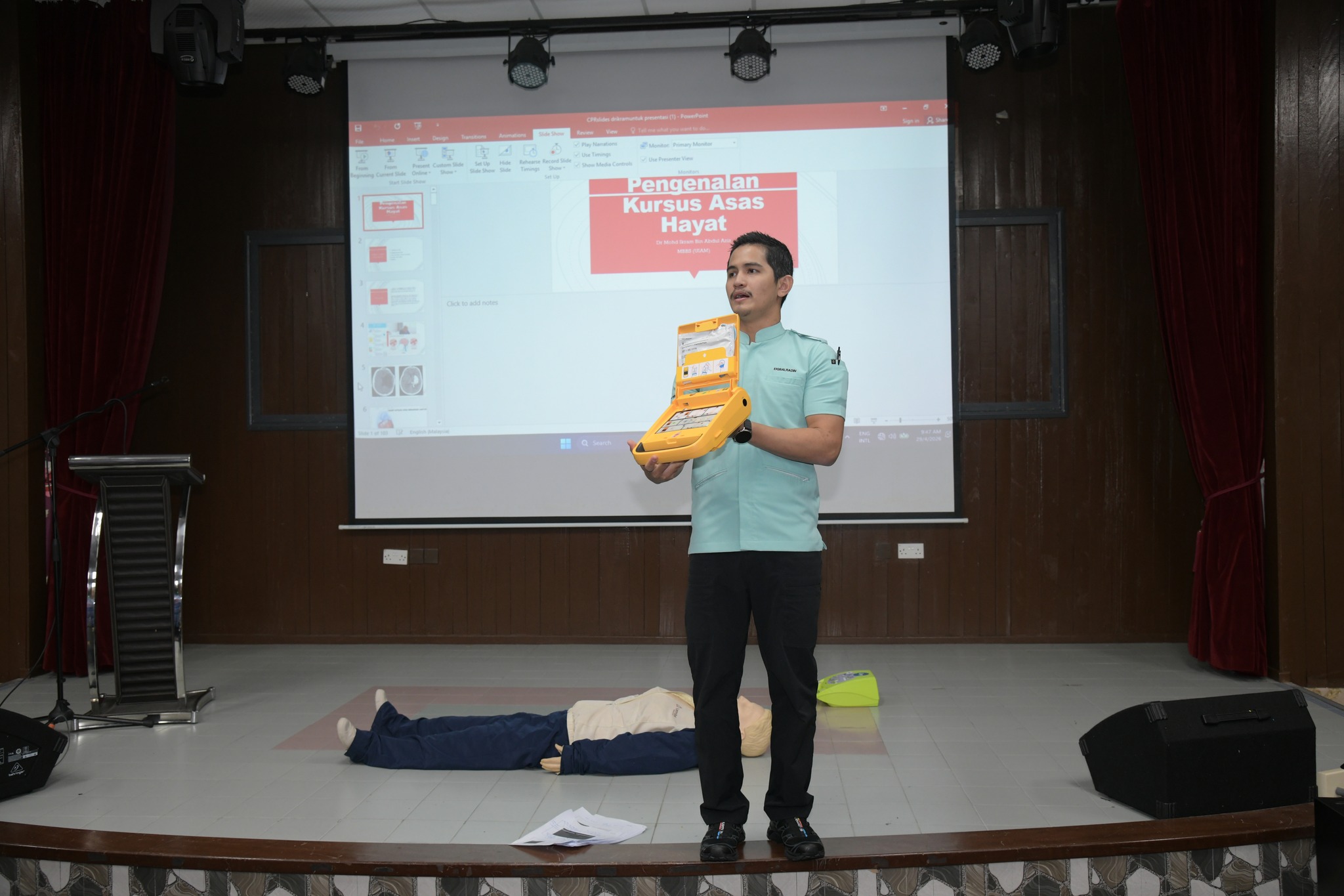 Taklimat Penggunaan Automated External Defibrillator (AED)