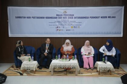 Sorotan forum Hari Pustakawan Kebangsaan & Hari Arkib Antarabangsa