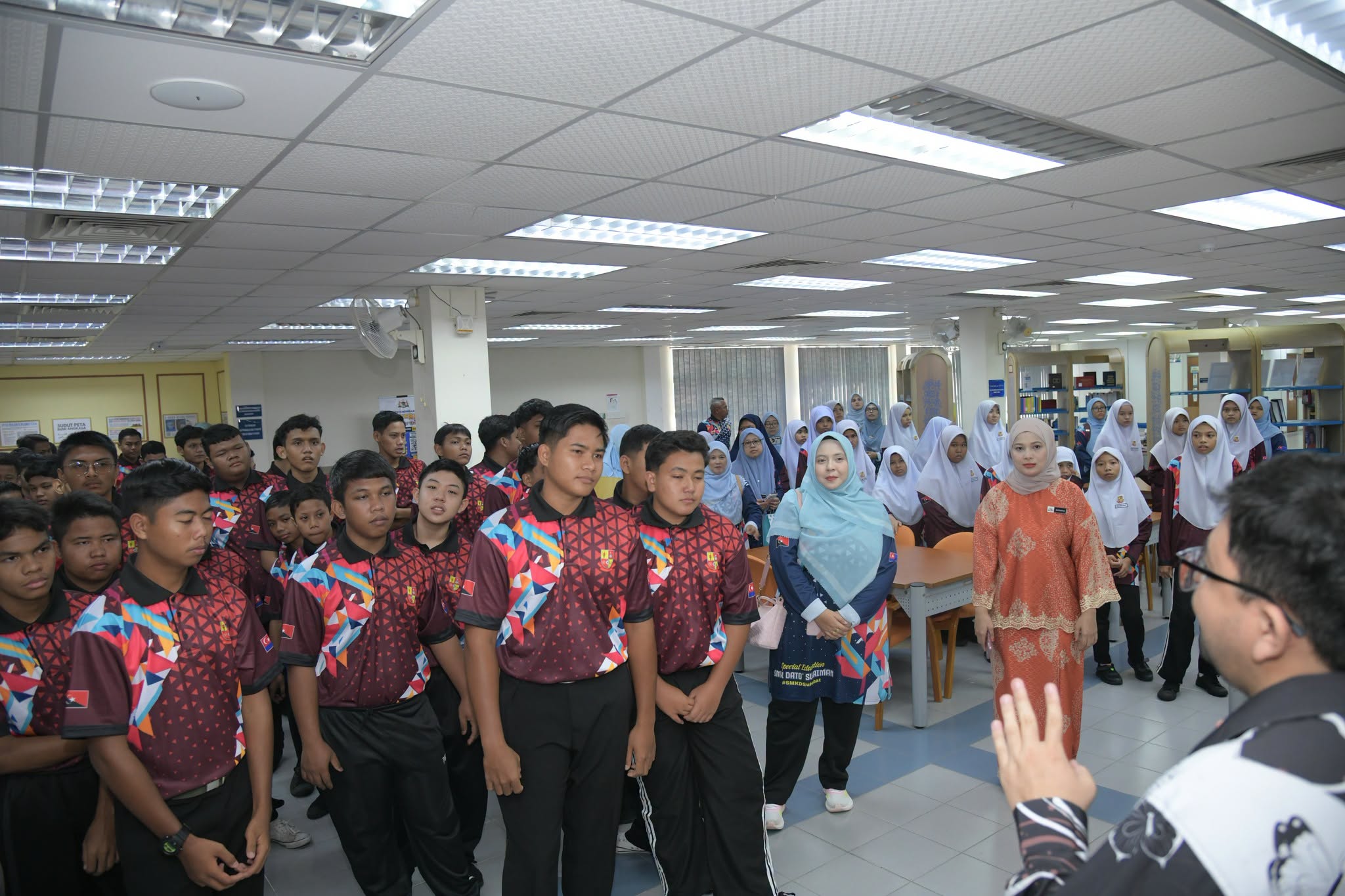 Lawatan Daripada Sekolah Menengah Kebangsaan Dato' Sulaiman 2