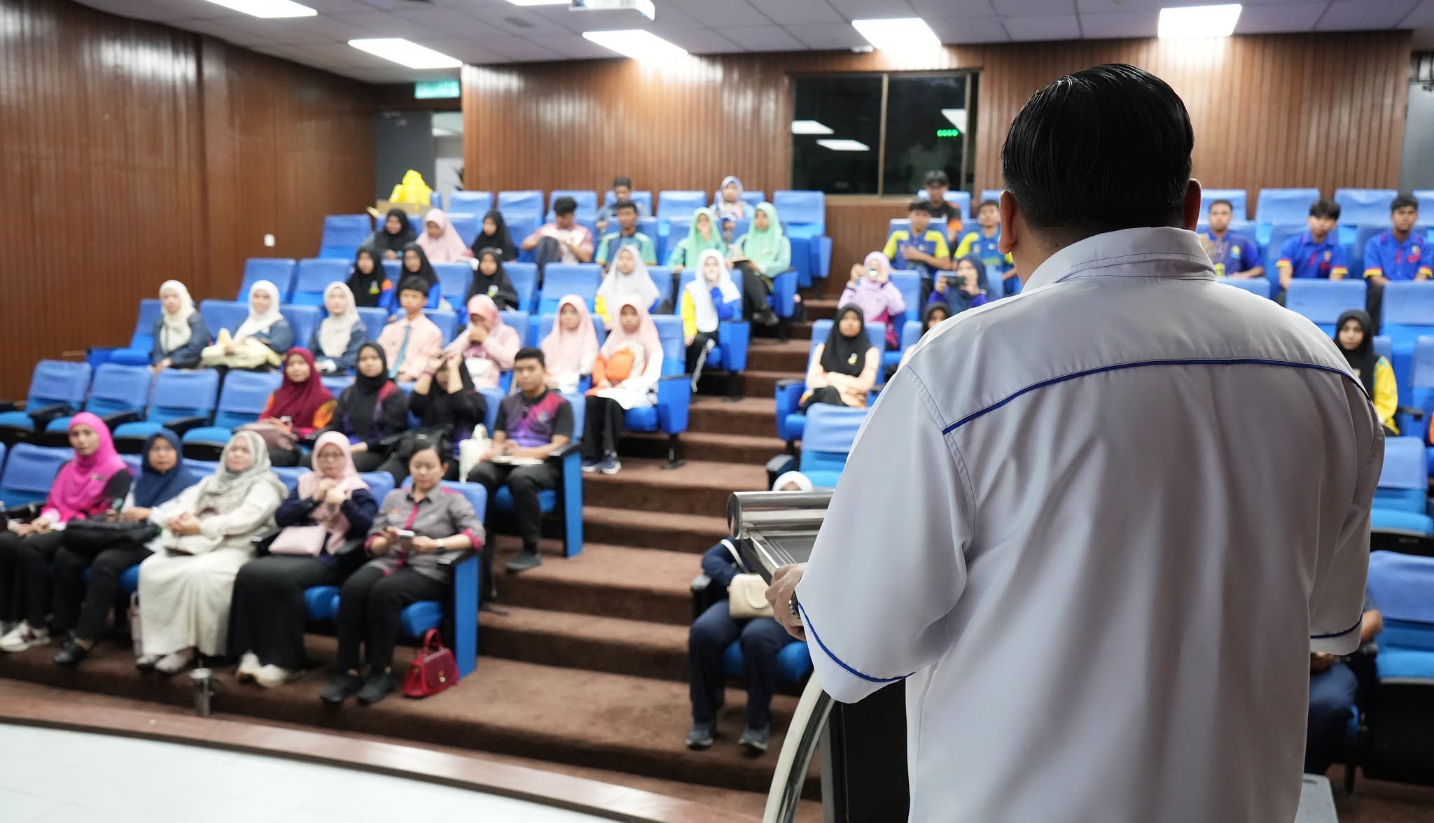 Lawatan Daripada Perbadanan Putrajaya Ke PERPUSTAM 2