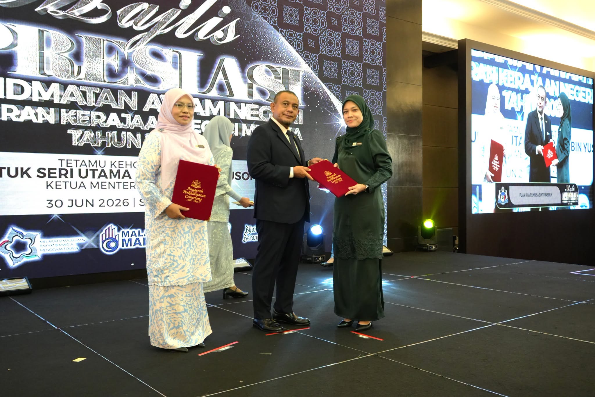 Anugerah Perkhidamatan Cemerlang (APC) 2025 3