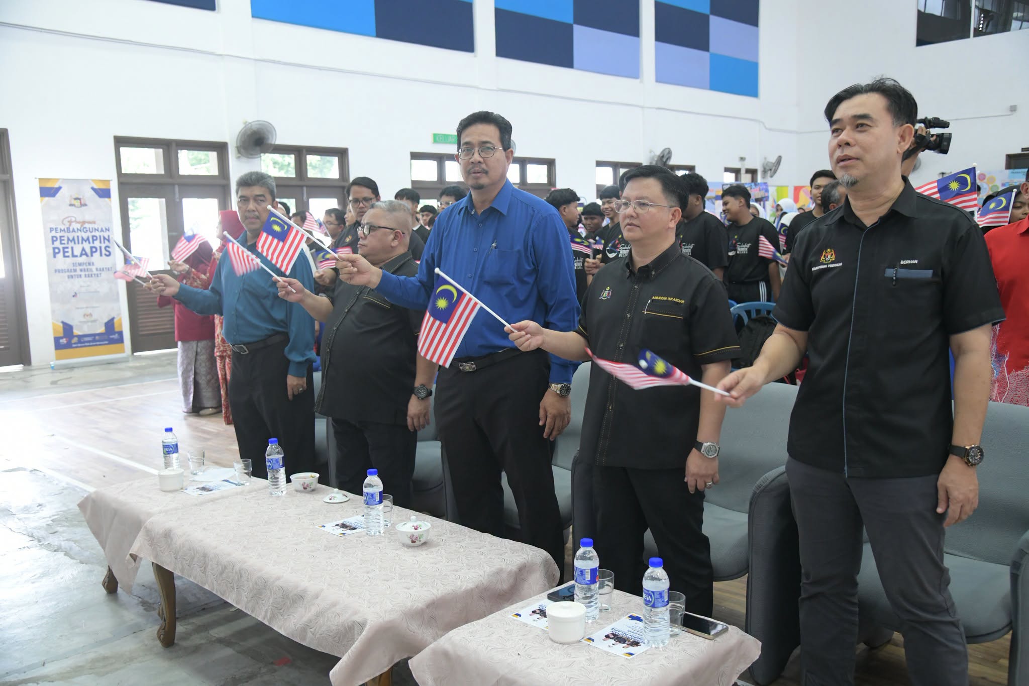 Majlis Perasmian Program Komuniti "Akrab Dengan Ilmu, Bersama Dengan Rakyat" Sempena Wakil Rakyat Untuk Rakyat (WRUR) Dun Serkam 3
